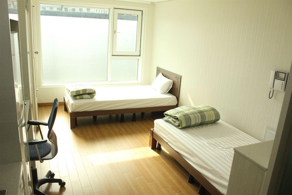 Phil House Hostel Guri Εξωτερικό φωτογραφία