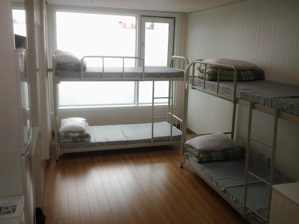 Phil House Hostel Guri Δωμάτιο φωτογραφία