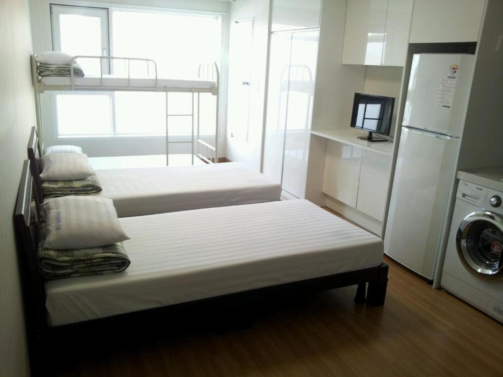 Phil House Hostel Guri Δωμάτιο φωτογραφία