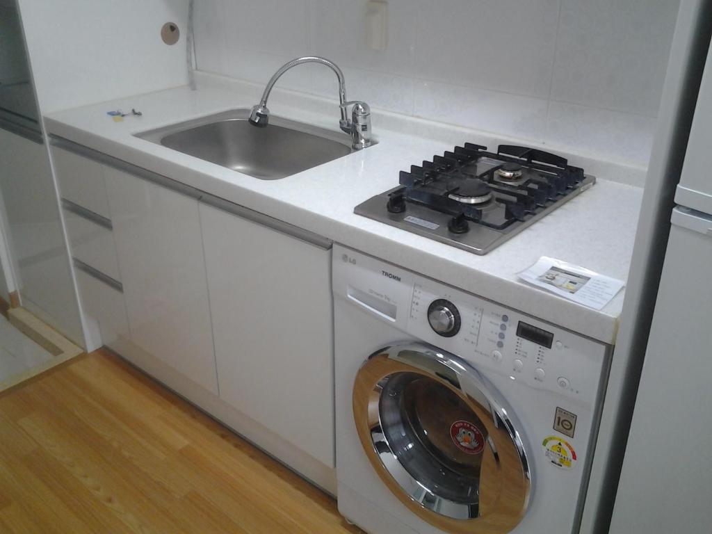 Phil House Hostel Guri Δωμάτιο φωτογραφία