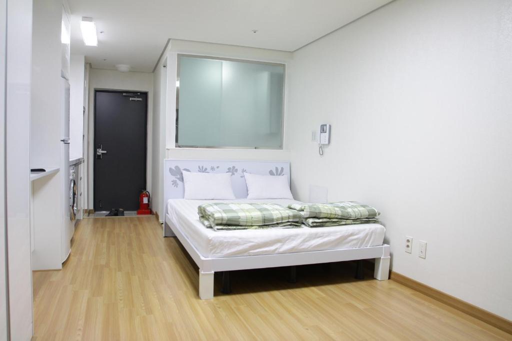 Phil House Hostel Guri Δωμάτιο φωτογραφία